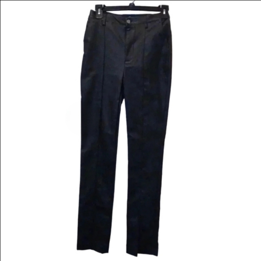 > Gianni Bini Black leather like fabric, stretch pants Junior's Size 3